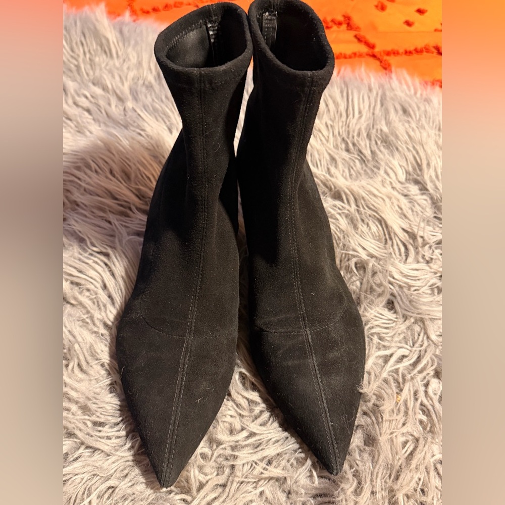 Coach Women's Black  Suede pull-On Kitten Heel Booties